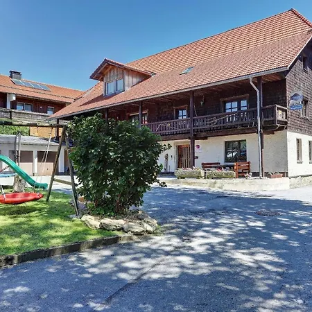In Mit Grossem Balkon * Sankt Oswald-Riedlhuette